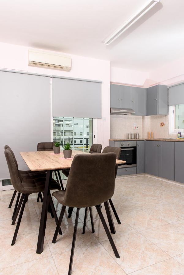 Callisto 3 Bedroom Apartment Larnaca Exterior photo