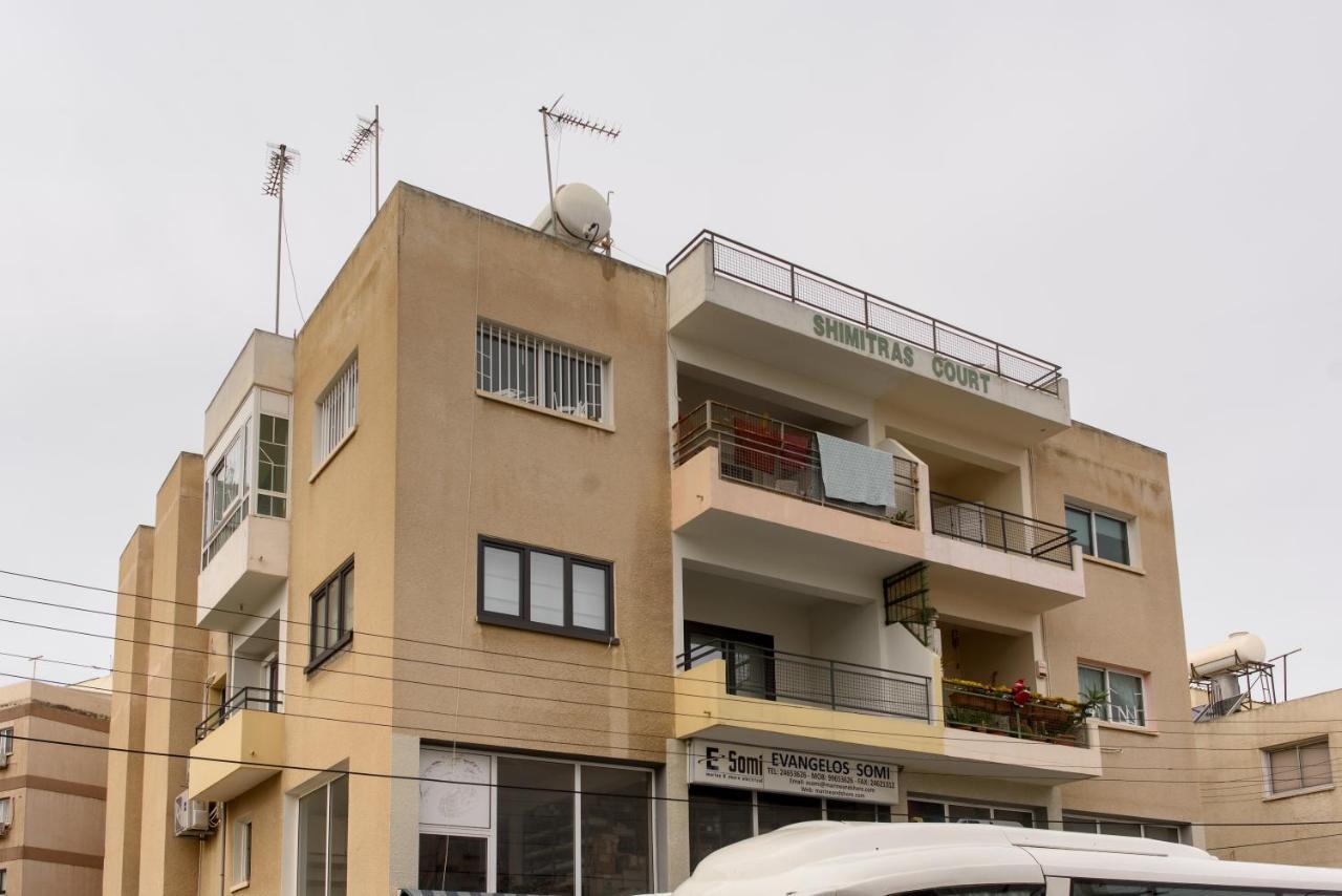 Callisto 3 Bedroom Apartment Larnaca Exterior photo